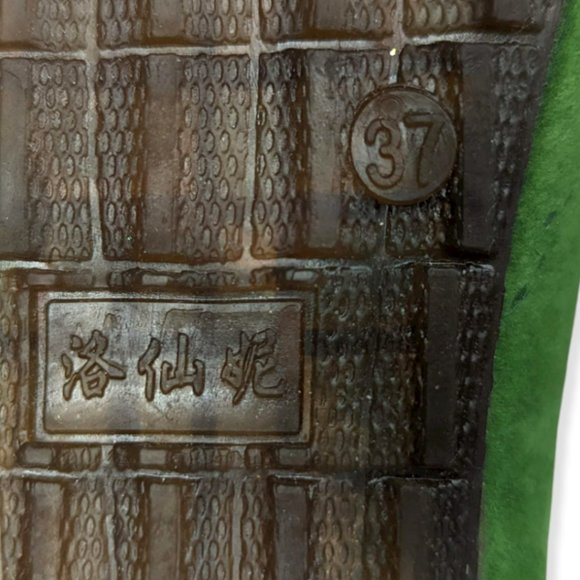 Women's Slip on Green Loafers Soft Faux Leather Size 37/ US Size 6.5 - Picture 10 of 11